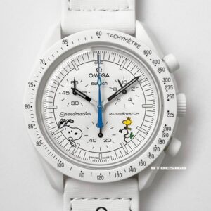 OMEGA SPEEDMASTER MOONSWATCH