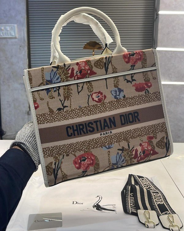 Branded CD Mini Tote Bag With Dust Bag Flower Print - Image 2