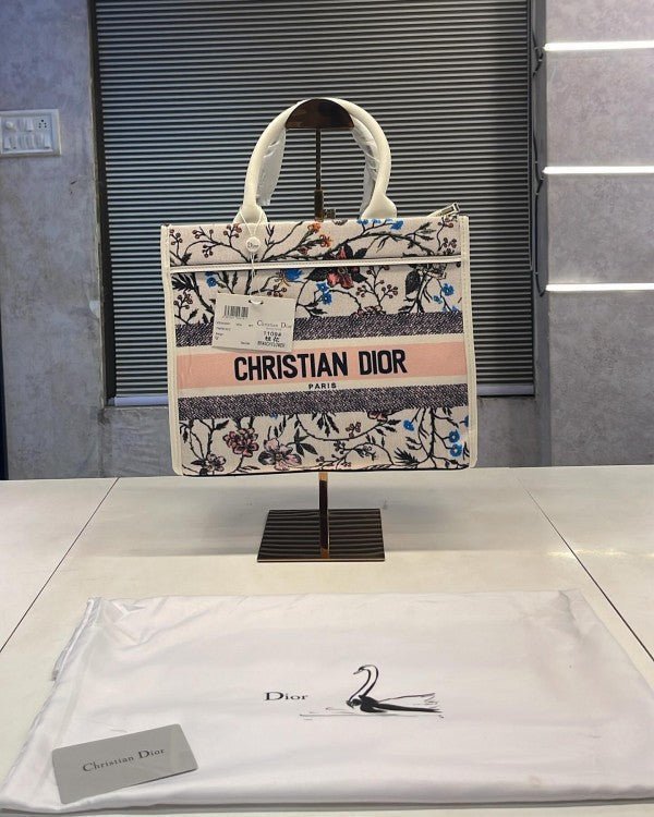 Branded CD Mini Tote Bag With Dust Bag Flower Print - Image 2
