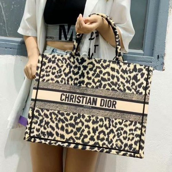 Branded CD Tote Bags Leopard Print - Image 2